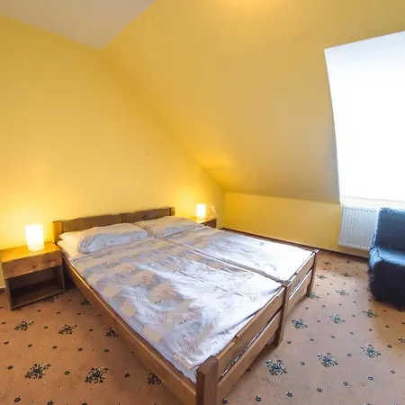 Hotel Bouzov فندق